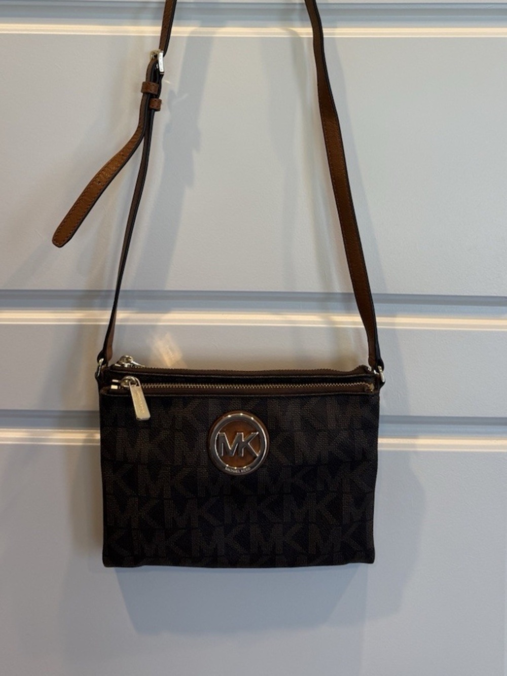 Authentic Michael Kors Fulton Double Zip Crossbody Brown Monogram